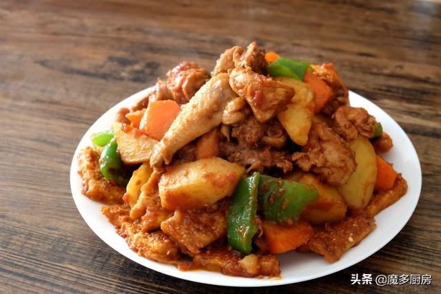 家常大盘鸡的做法_大盘鸡的家常做法_大盘鱼的家常做法