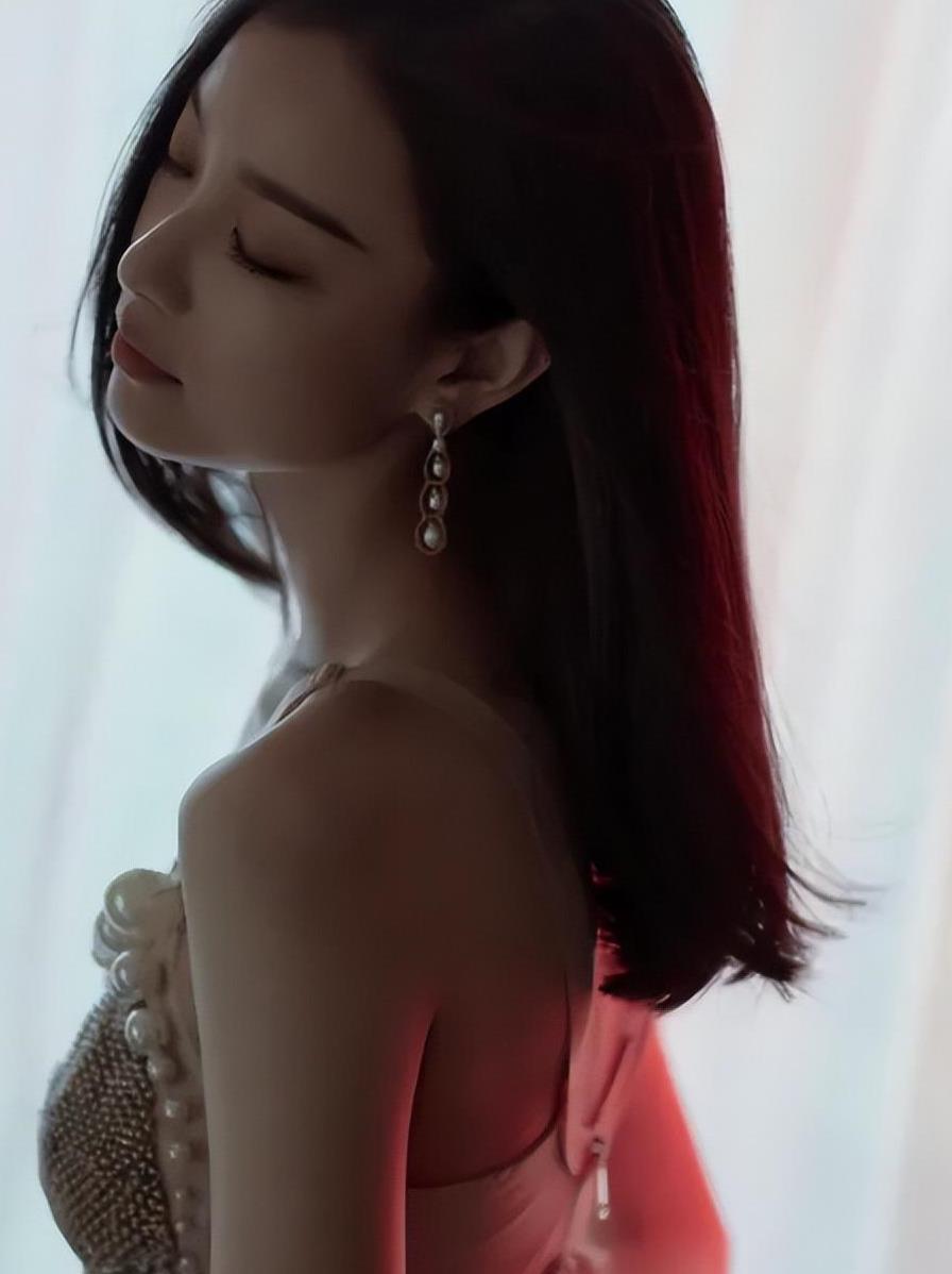倪妮照片_倪大红倪妮_倪妮