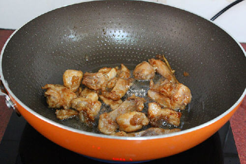兔肉汤锅的做法_兔肉的做法_红烧麻辣兔肉的做法大全