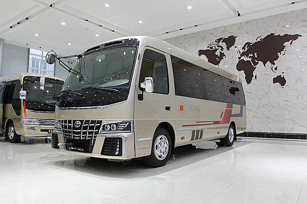 丰田考斯特7座四川成都价格考斯特7座价格
