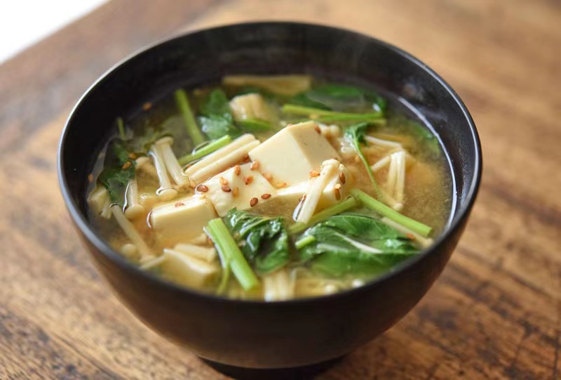 【日本文化】为什么大部分日本人每天都喝“味增汤”呢？