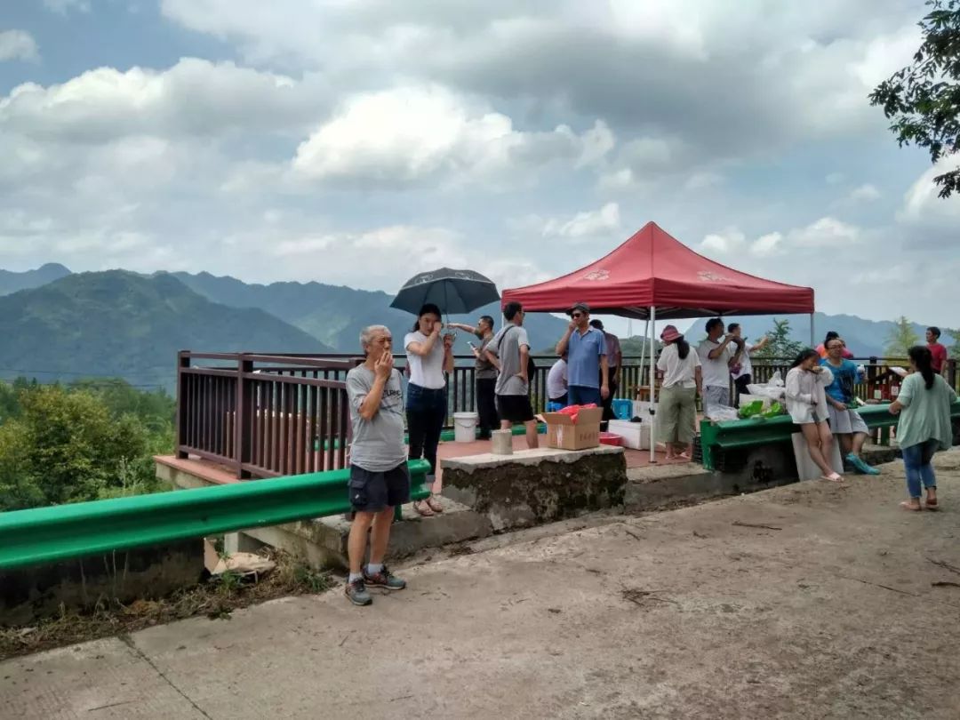 川藏路游记_普拉多川藏自驾游记_川藏线自驾游记