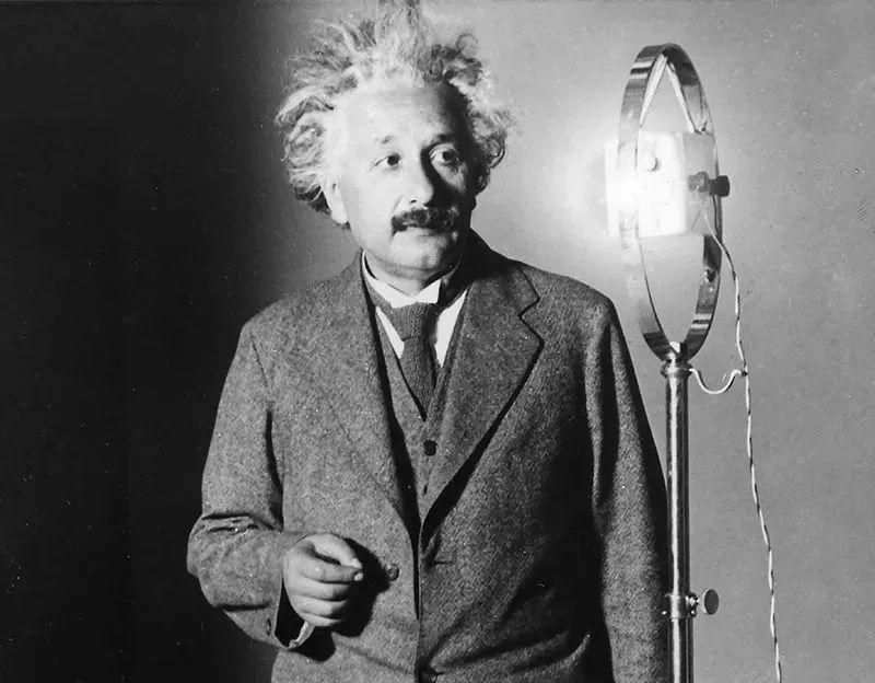 爱因斯坦的晚年为什么如此孤独？