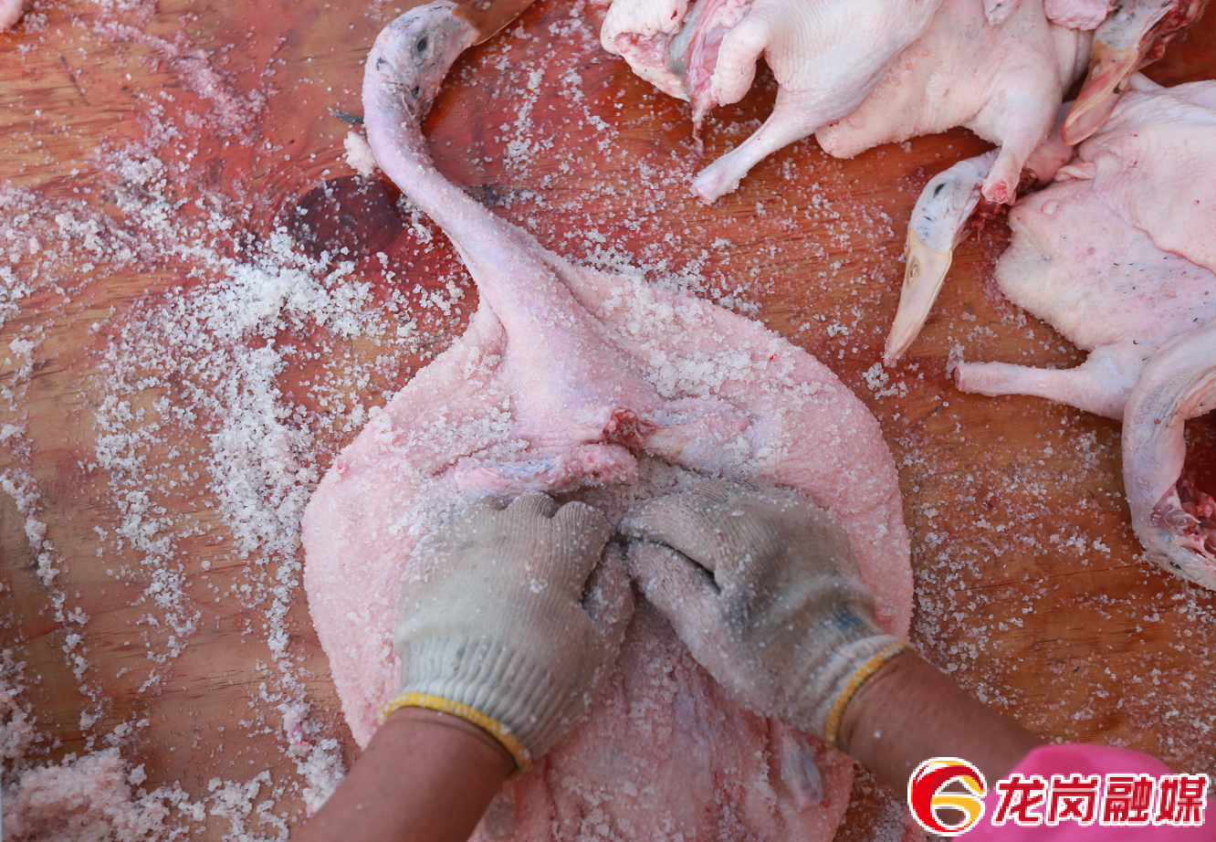 腊鸭怎么做好吃家常做法_腊鸭_腊鸭子炖什么好吃