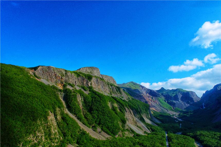 长白山天池旅游_长白山北坡天池_长白山火山天池