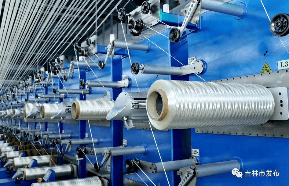 常州中简科技千吨级T700/T800碳纤维生产线预计2017年初投产