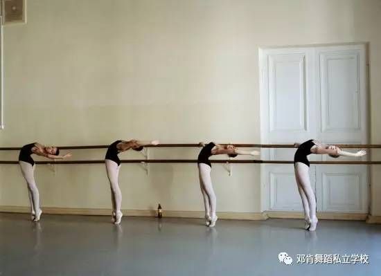 走进俄罗斯顶级芭蕾舞学院