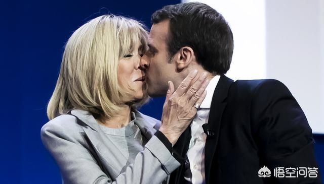 谁知道法国总统马克龙为什么要娶一个比自己大二十多岁的老婆