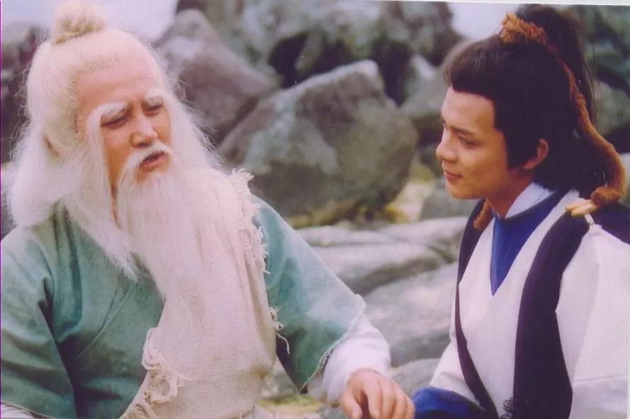 金庸笔下人物名字的出处，什么叫做知识渊博！