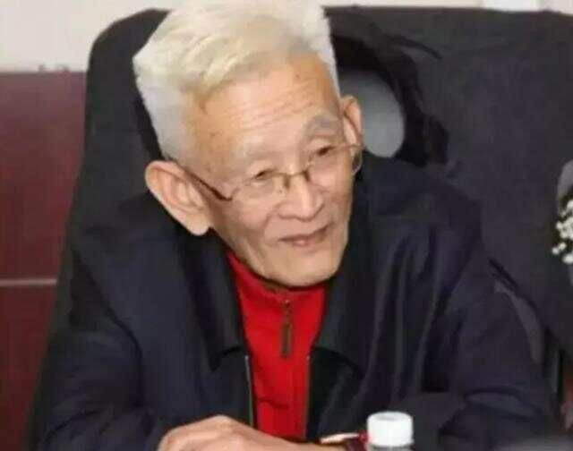 中医学家李可，行医55年，用药闯过了五大关！