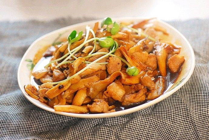 比肉肉还香的蘑菇做法，孩子怎能不爱