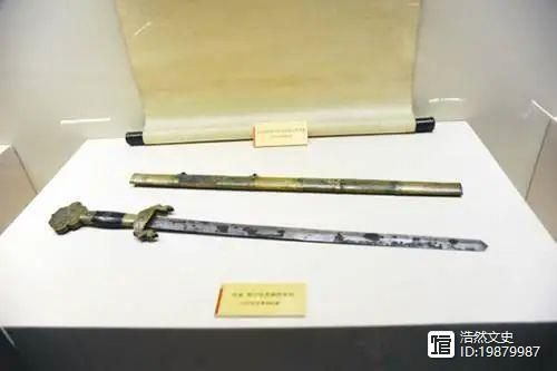 努尔哈赤的指挥剑竟是明朝所赐，用恭顺明朝换来的剑，革明朝的命