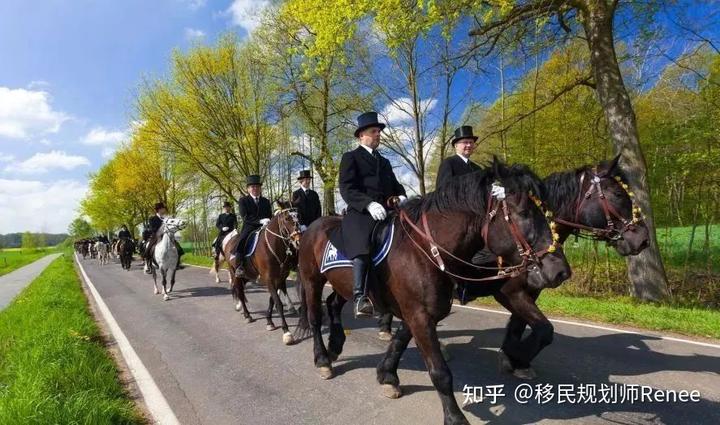 复活节 英文_复活英文怎么写_复活英文翻译
