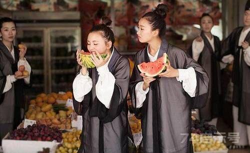 一位女道士提供的6个道家驻颜术方子：送给她，让她美