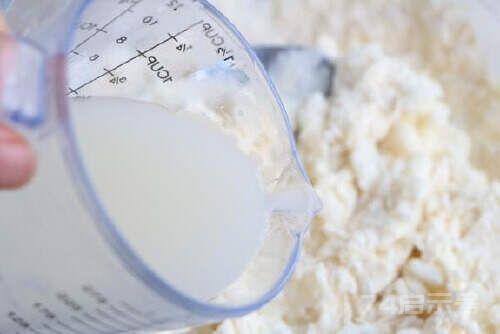 面食就爱这样吃，比包子简单，比馒头好吃，出锅瞬间被家人分光