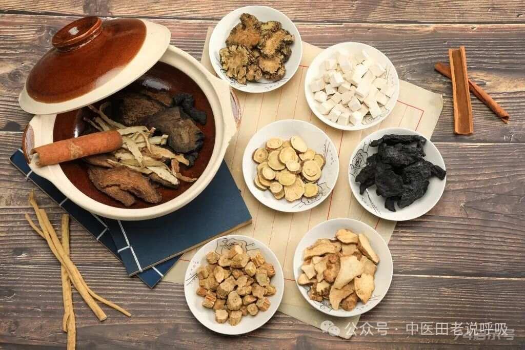 2味药成本十几块，能钻入骨头缝，清除痰湿散结节