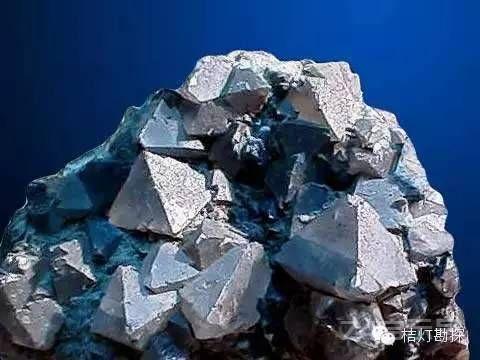 各种矿床的经典找矿标志