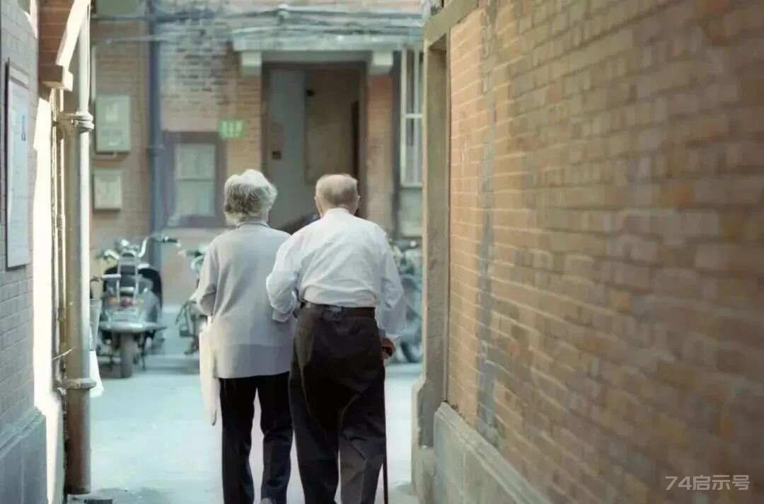 人老了，如果老伴儿走了，子女也不孝顺，做好3件事你就赢了
