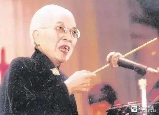 年幼被卖、惨遭强暴，她却活成“时代传奇”：一生颠沛，一生勇敢