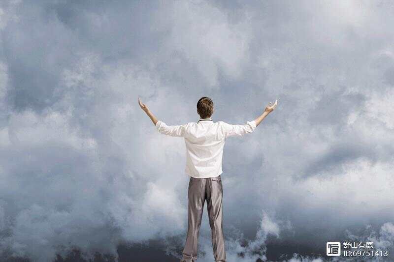 人到中年是最累的__白岩松人到中年最好的活法