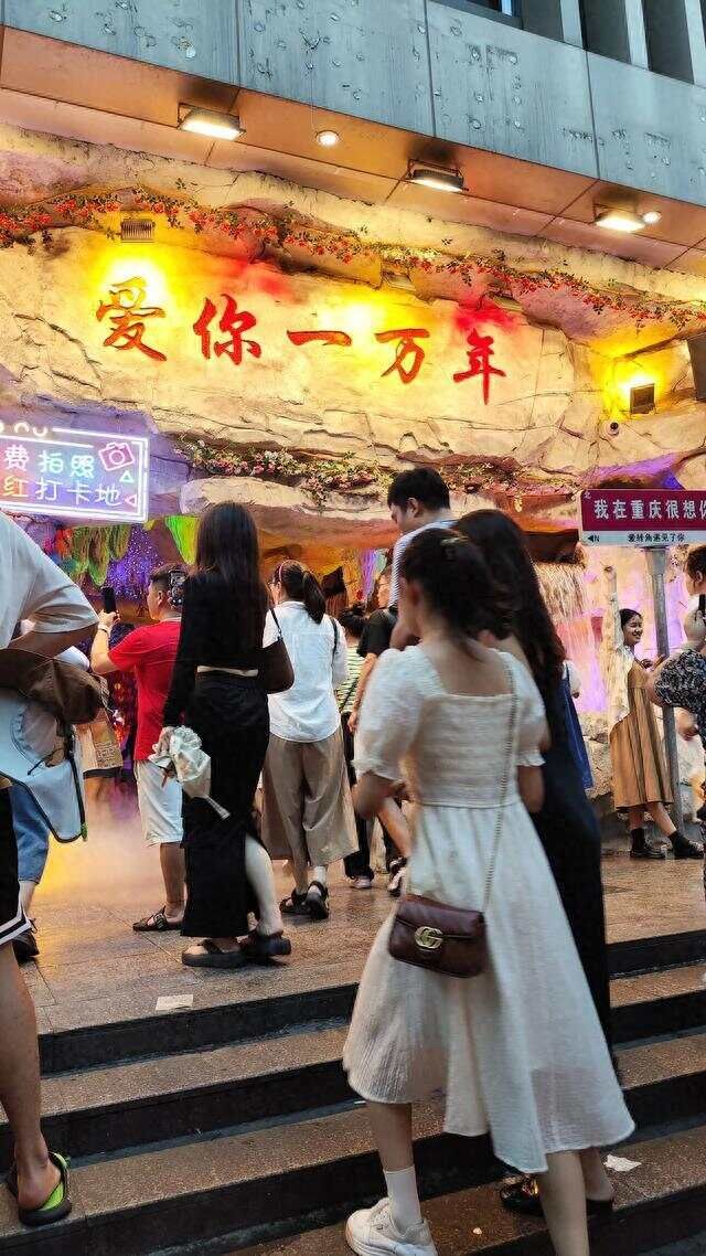 赚大钱的秘密:心狠！ 心软穷半生，财发狠心人