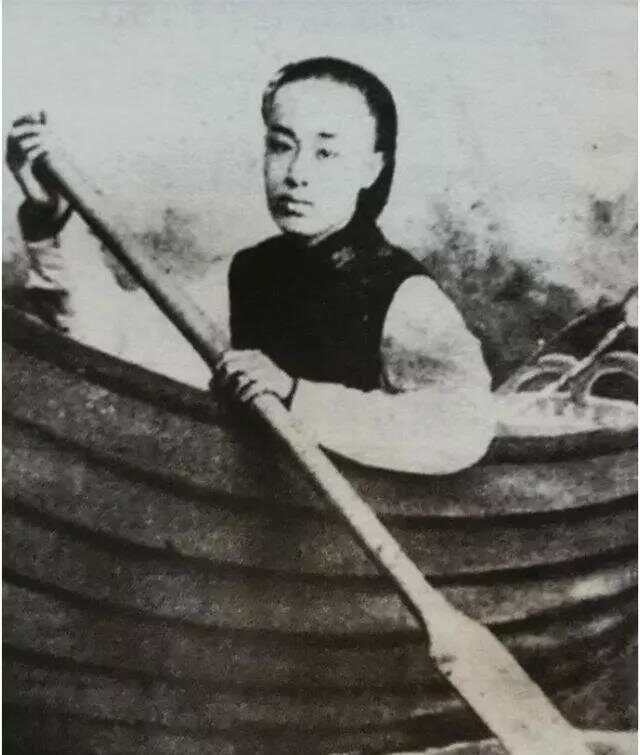 李叔同为什么出家的深层原因__李叔同为什么要出家为僧