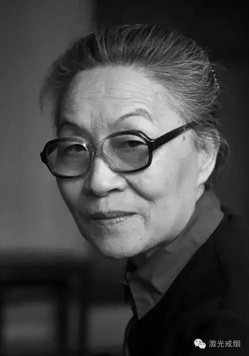 杨绛先生送给年轻人的几句话_杨绛送给年轻人的话_