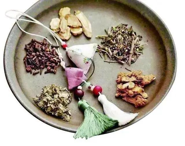 古人怎么灭蚊子__古人夏天如何驱蚊