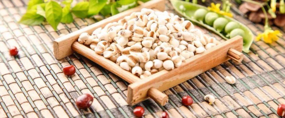 脾胃阴虚与舌头开裂__阴虚舌苔裂纹和脾虚裂纹