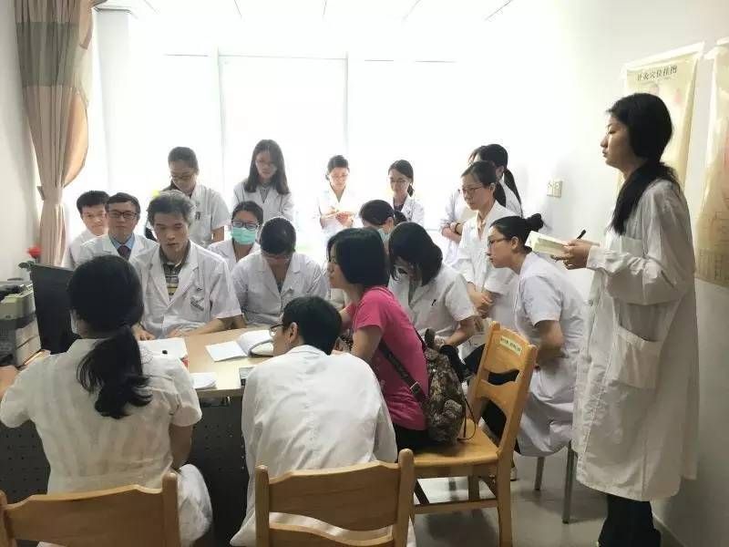 带状性疱疹怎么治疗__带状性疱疹的症状