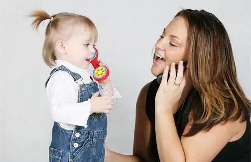 训练宝宝说话？7招提高宝宝语言能力