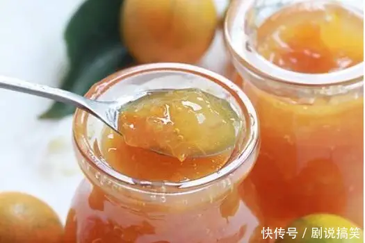 感冒咳嗽喝冰糖水管用吗__感冒喉咙痛吃冰糖
