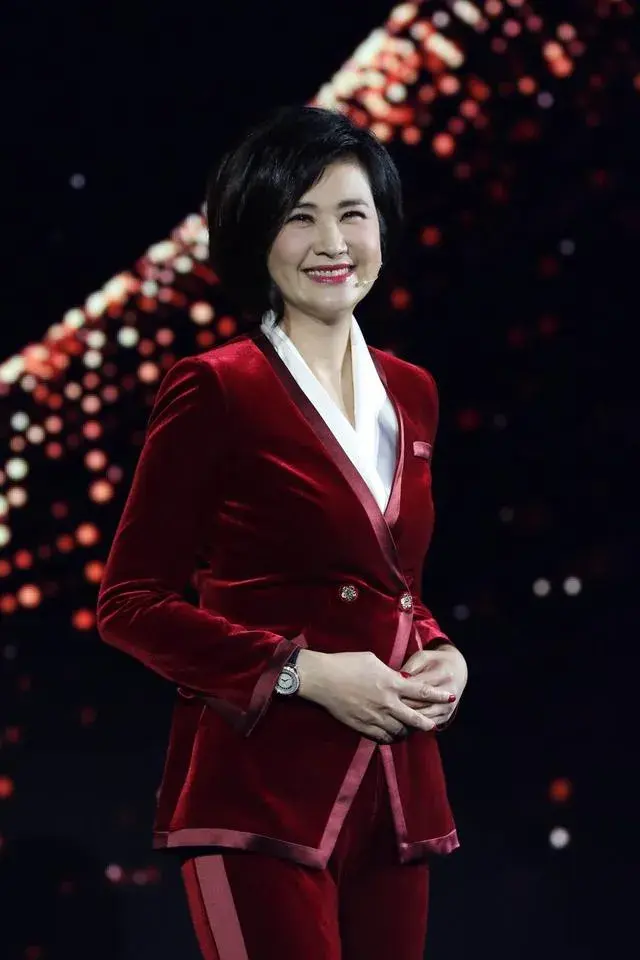 吴小莉个人简历_吴小莉大陆寻亲_吴小莉